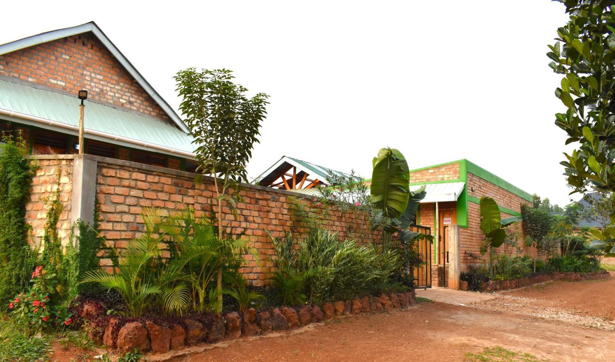 Iziba Lodge Hoima Exterior photo